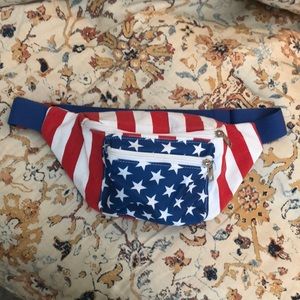 Patriotic American Flag Fanny Pack